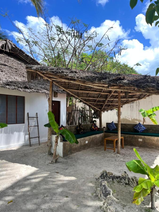 Karanga Bungalows Michamvi Oda fotoğraf